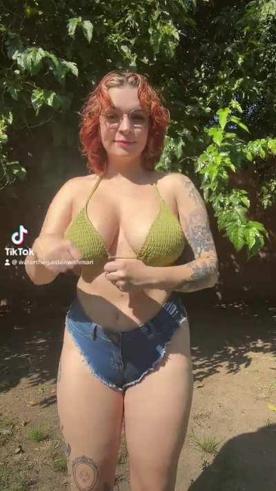 Mesmerizing Tiktokthots Dd Redd Tube First Dow