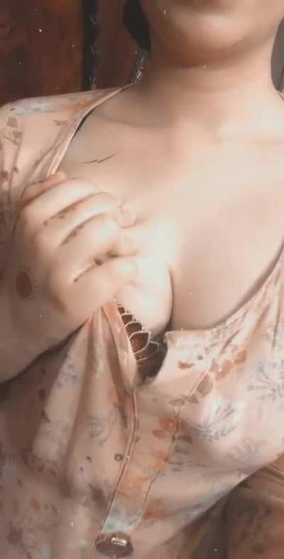 Checkout Cute Busty Pakistani Punjabi Babe Most Demande