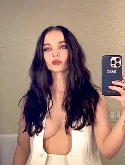 Dove Cameron Celebrity Cleavage Dd Redd Tube F