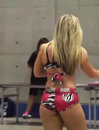 Toni Storm