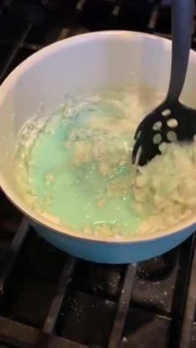 Blue Gatorade macaroni with Blue Gatorade sauce.