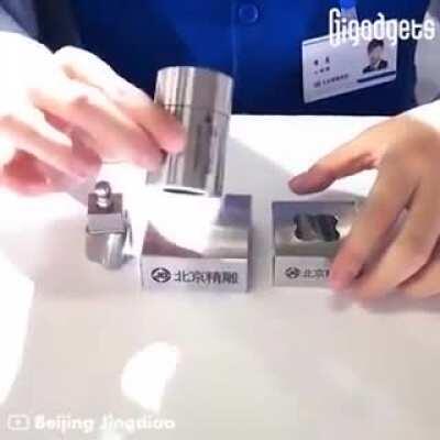 Can someone explain how they fuse the metal together so perfectly? Is this wireless welding?