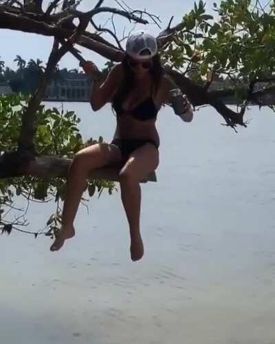 WCGW if I sit on this branch in a thong