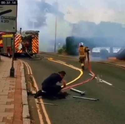 Accessing an underground fire hydrant in the UK