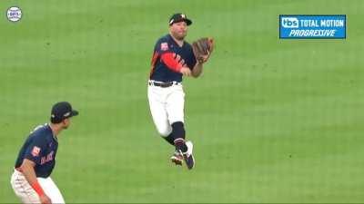 Altuve’s incredible play in slow motion!