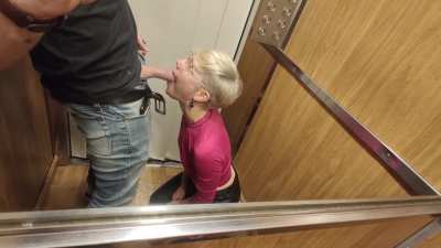 deep throat in the elevator