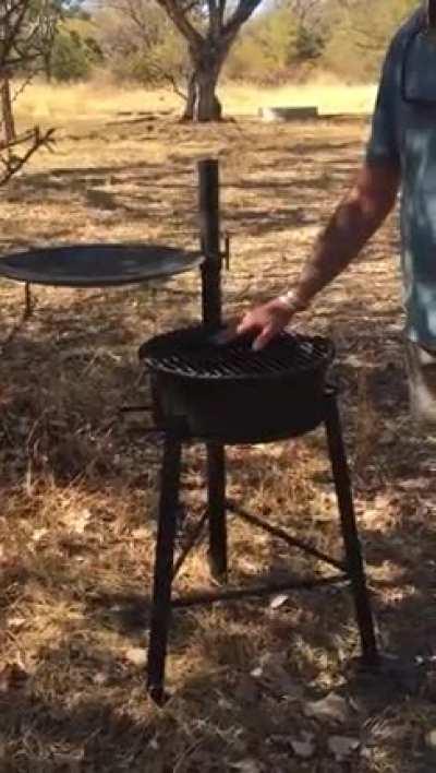 Zimbabwean designed, state of the art grill. This one had my laughing for a good 15 mins. Happy Monday and thank goodness England lost 🤣