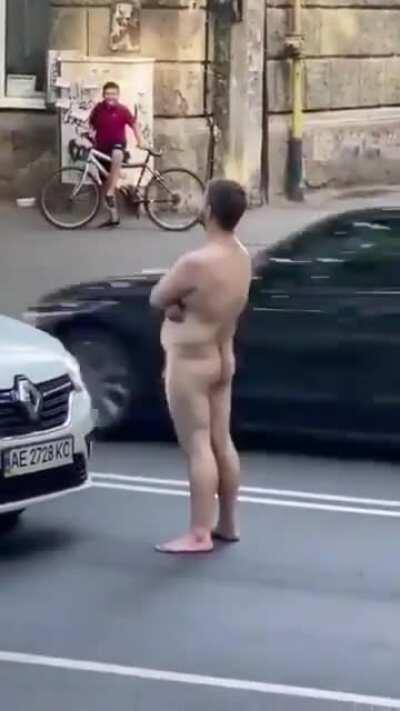 WCGW when standing naked in the street blocking traffic?