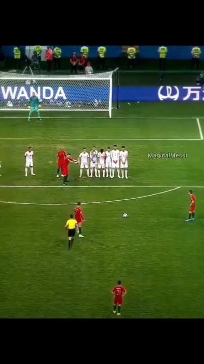 Throwback to this Cristiano Ronaldo's 𝐈𝐜𝐨𝐧𝐢𝐜 freekick vs Spain at the World Cup 🔥