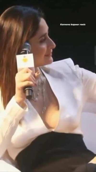 Kareena kapoor boobs