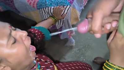 Indian mature cum hater pukes