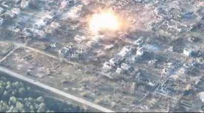 The Russian Air Force bomb the Ukrainian Armed Forces bridgehead in Krynki on the left bank of Dnipro River, Kherson Oblast. 12/11/2023