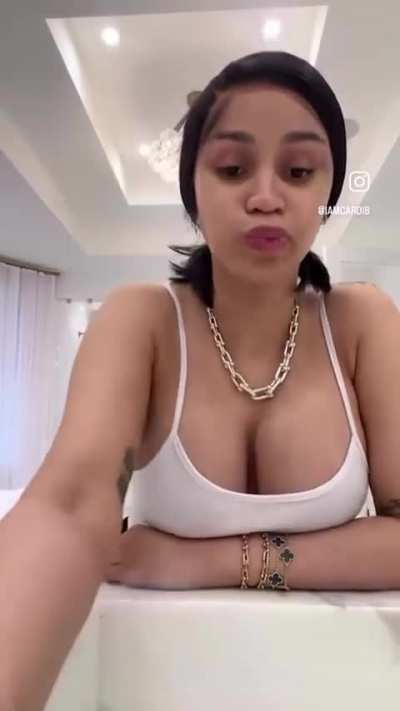 Cardi