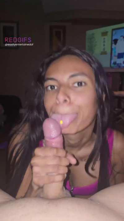 When she's just as excited for the blowjob as you :)