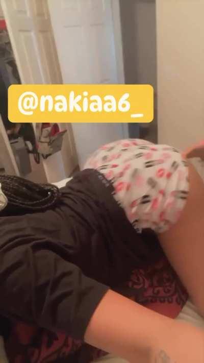 nakiaa6_ (@nakiaa6_)