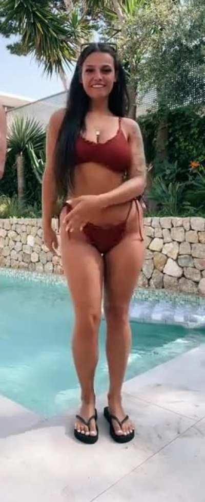 Jeje Lopes mini Bikini Twerk