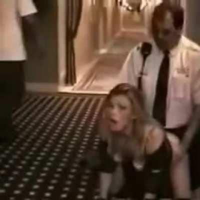 Interracial Security - ðŸ”¥ She gave the security guard a free pass : NSFW_5seconds...