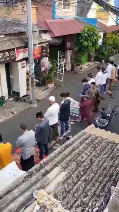 Street fighting