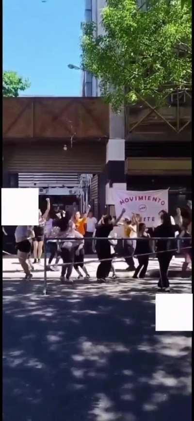 Movimientos de izquierda que tomaron Universidades, crearon la Danza 