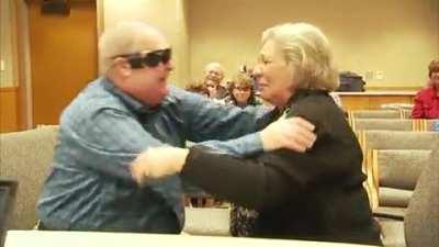 Blind Man Gets Bionic Glasses, Sees Wife For First Time In 10 Years