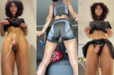 Ebony twerking