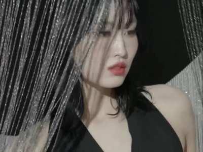 Momo is breathtaking