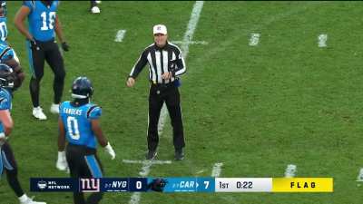 [Highlight] Shawn Hochuli announces penalty in German