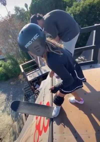 Tony Hawk coaching 12 year old Sky Brown on skating a 100ft ramp (mega ramp)