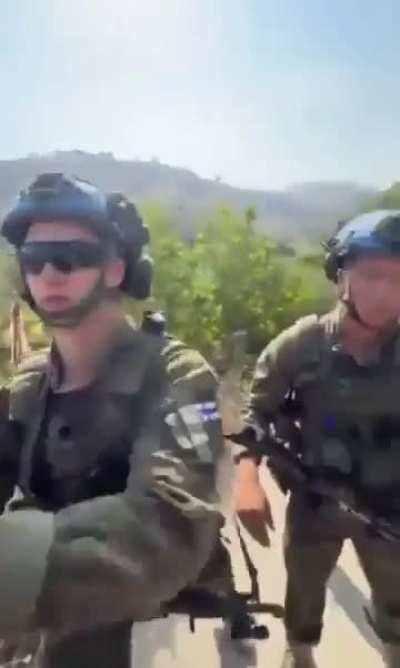 Hezbollah supporters slapping UNIFIL members in the face