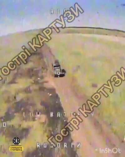 Ukrainian FPV pilots attack a Russian AMN-590951 