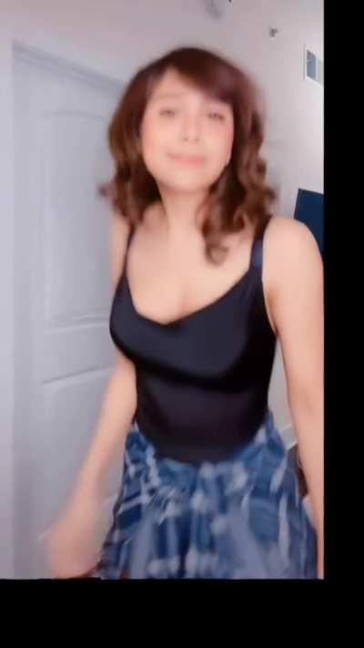 Neeko's latest tiktok stabilized ;)