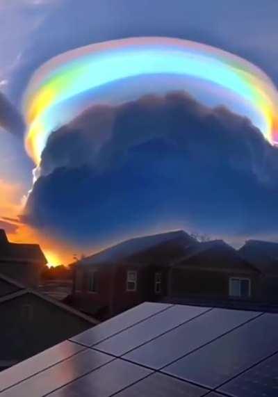 🔥Iridescent Pileus cloud