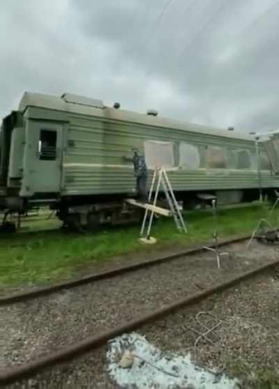 How the train scenes are filmed