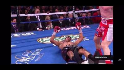 Hard right hand by Canelo on Amir Khan in the sixth round to win Ring Magazine’s 2016 KO of the Year.