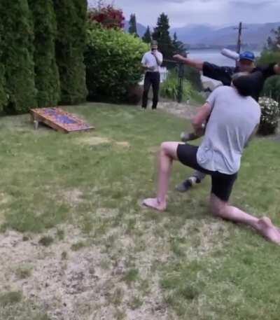 WCGW trying to roundhouse this can off your buddy’s head.