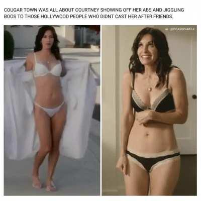 Courteney has extremely hot abs for her age !