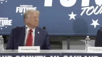 An exhausted Trump appears to be falling asleep during his own campaign event