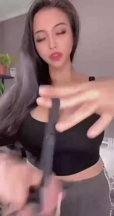 Tiktok Boobs Show