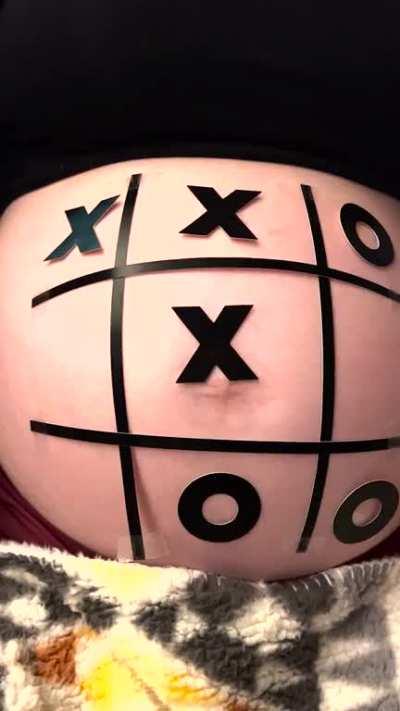 Playing tic-tac-toe against my unborn child