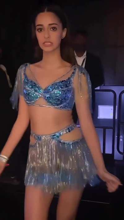 Ananya pandey 