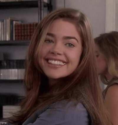 Denise Richards : Starship Troopers