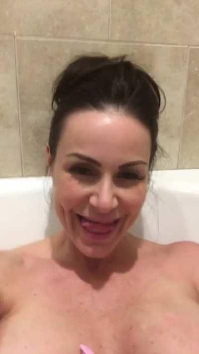 Kendra lust