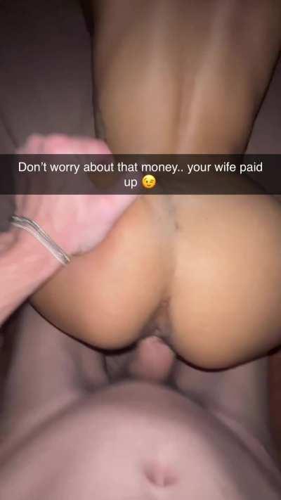 Brown slut pays off debt with her pussy 