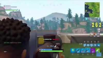 Here is my favorite Fortnite clip that I have ever got XD