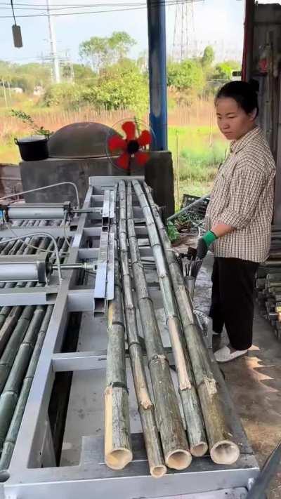 Making bamboo panels