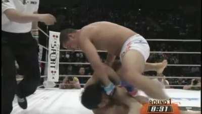 Shogun Rua scores a vicious TKO victory against Hiromitsu Kanehara at PRIDE 29: Fists of Fire