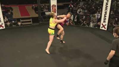 [Strawweight Title Fight] - Emi Fujino vs. KAREN - STOPPAGE - (Pancrase 326) - (2022.03.21)