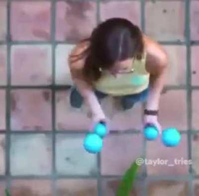 Juggling Balls- Top-Down View