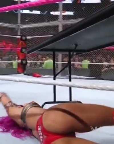 The night Charlotte Flair destroyed the boss Sasha Banks