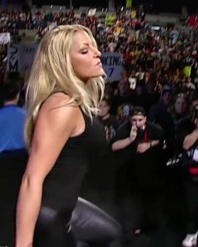 I wasn't around for Trish's era, I'm so Jealous of all you guys who were watching weekly back then